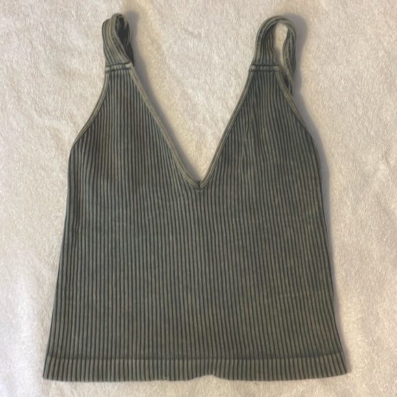 Free People Washed seamless crop - Picture 1 of 4
